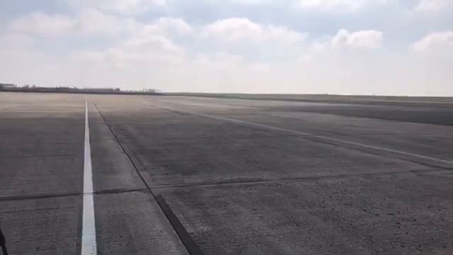 Пряма трансляція посадки літака Ан-225 "Мрія" в аеропорту Париж-Ватри, Франція --- Live broadcast o смотреть онлайн
