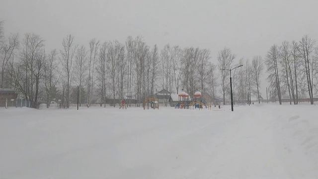 Пермский край. Последний день зимы. Заваливает снегом. смотреть онлайн