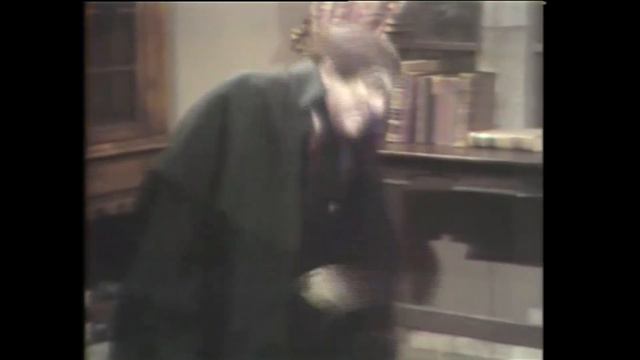 NEW Dark Shadows Back to the Present - Barnabas Goes Back to 1796 смотреть онлайн
