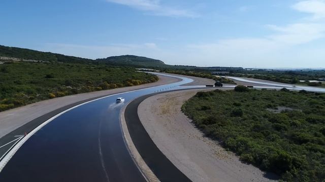 The differences between 17, 18 and 19 inch tyres tested and explained смотреть онлайн