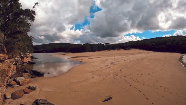 Wattamolla Beach смотреть онлайн