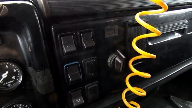 КАК ПРАВИЛЬНО ВКЛЮЧИТЬ КОМ. И поднять кузов. КАМАЗ. смотреть онлайн