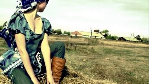 *Позитивчик*На горе колхоз,под горой совхоз...