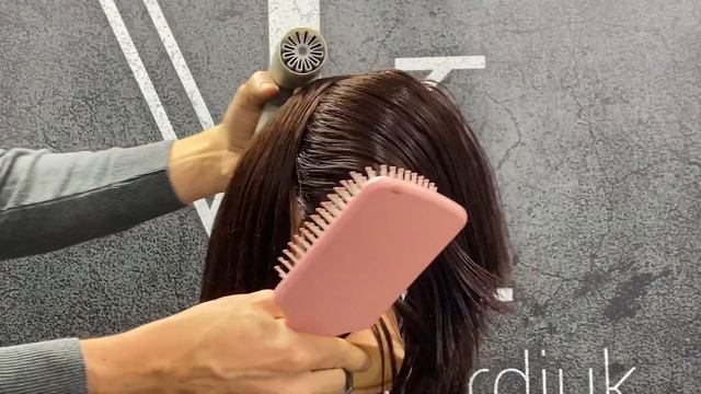 Как правильно сушить волосы феном смотреть онлайн