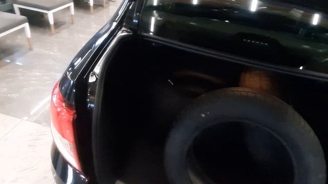 LADA Granta седан комплектация #CLUB специальная серия цвет Черный "Пантера" смотреть онлайн