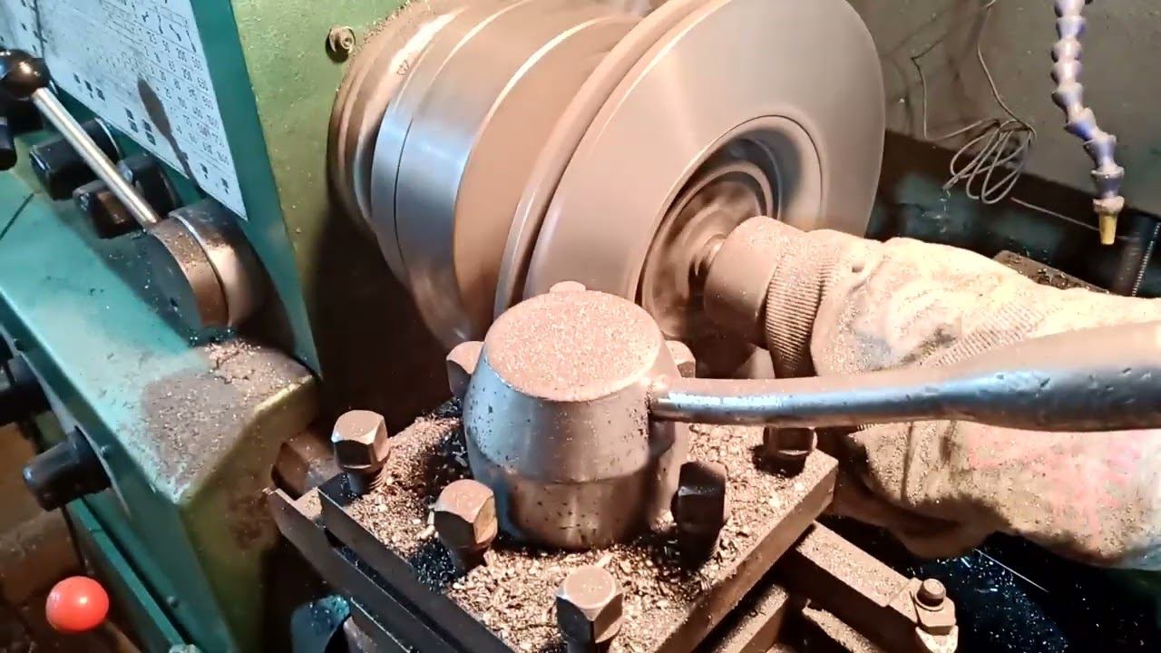 Проточка тормозных дисков смотреть онлайн