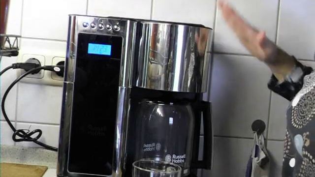 Russell Hobbs Elegance Kaffeemaschine Mod.23370-56 смотреть онлайн