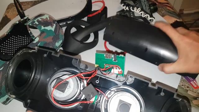 Разборка и ремонт китайской JBL Boombox смотреть онлайн