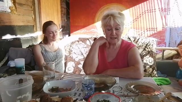 Влог /Справляем,, Троицу,,. Шашлыки, анекдоты, самовар . смотреть онлайн
