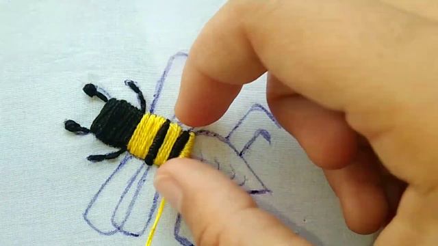 Hand Embroidery for beginners | Honey Bee Embroidery | Bee Embroidery Tutorial смотреть онлайн