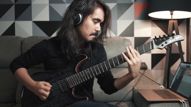 7 String Riff - Mateus Asato смотреть онлайн