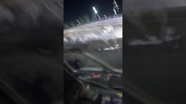 вскрытие капота audi A4 или как открыть капот Ауди А4 если порвался тросик замка смотреть онлайн