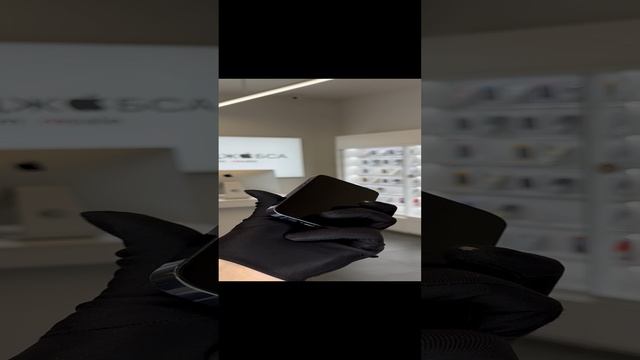 iPhone 13 Pro Blue смотреть онлайн