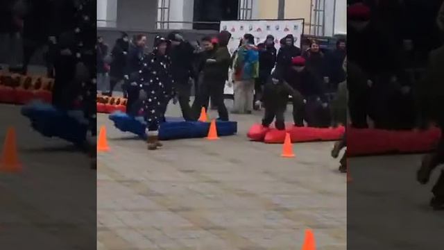 Эффективный корпоратив на 23 февраля смотреть онлайн