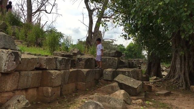 Ek Phnom Temple in Battambang Province - Tourism of Cambodia смотреть онлайн