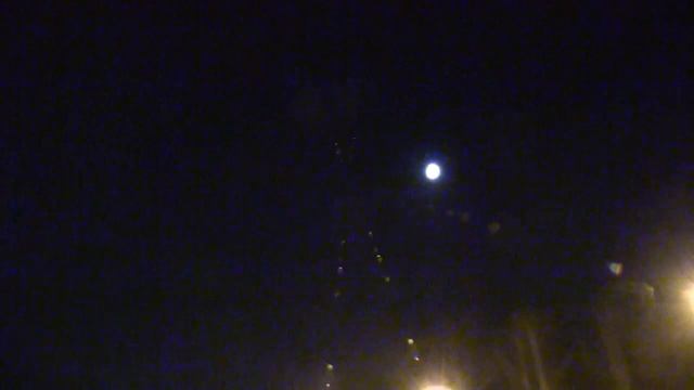 Солнце и луна в телескоп. Международный день астрономии... смотреть онлайн