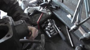 ГАЗ 66, рулевой редуктор  3 Часть