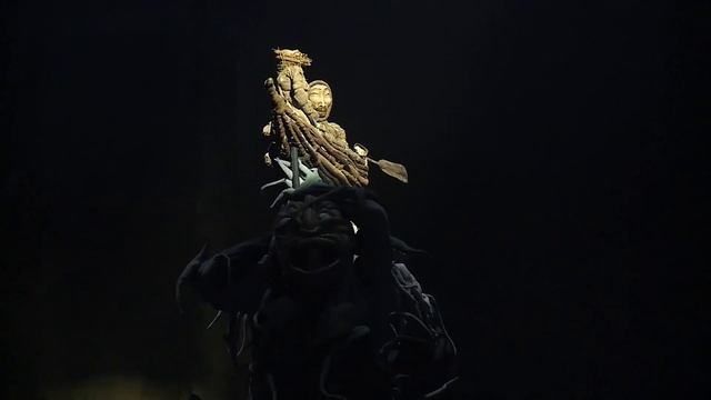 Золотая маска для пегого пса