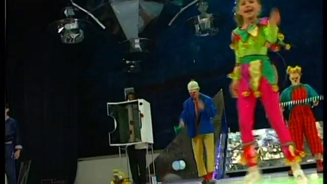 «Попугай Аркаша» - солисты ДМЦ «Волшебный микрофон» смотреть онлайн