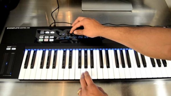 Native Instruments Komplete Kontrol S49 & Komplete Ultimate Review