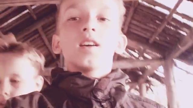 Осмотр территории запрошки в моём городе, катание на велосипеде, рассказы о запрошках смотреть онлайн