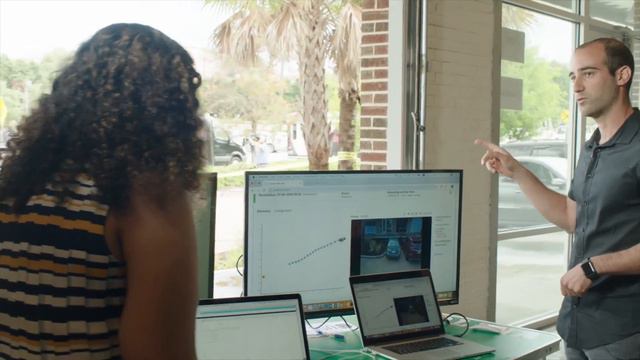 IBM Autonomous Drone Services Platform смотреть онлайн
