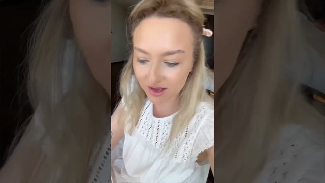 Дресс-код «Белое с золотом» смотреть онлайн