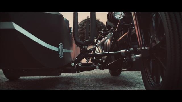 Yamaha Yard built - XV 950 "D-Side" by Deus Ex Machina смотреть онлайн