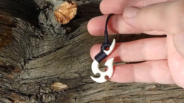Амулет удачи. Крюк Мауи из кости с традиционной обвязкой. смотреть онлайн