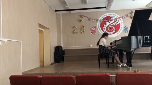 Лебедева Александра 6 класс. А. Наседкин "Въюга", Ф. Шопен "Мазурка" си бемоль мажор опус 7 №1 смотреть онлайн