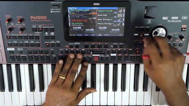 Korg PA 1000 Video tutorial 04 Playing and singing Part 2 смотреть онлайн