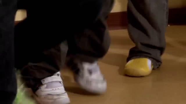 ?? Unser kleiner Bär im Zoo - Singen, Tanzen und Bewegen || Kinderlieder смотреть онлайн