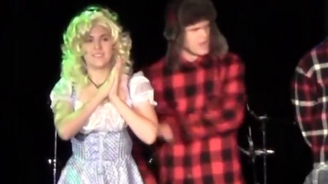 Monty Python's "Lumberjack Song" смотреть онлайн