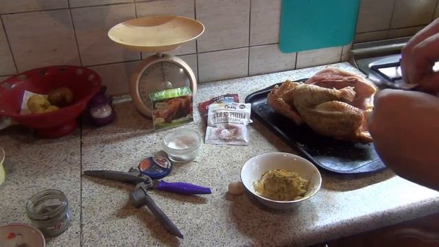 Супер рецепт!! Курица запеченная в духовке!! Как сделать сочную курочку или петушка царский рецепт! смотреть онлайн