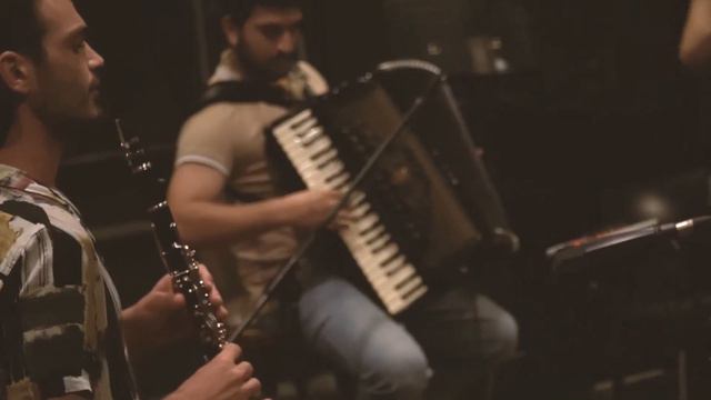 Shlaka - Bulgarian Medley смотреть онлайн