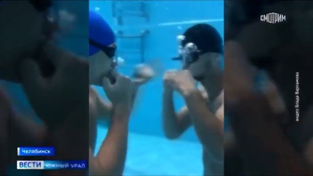 БОКСЕРЫ ТРЕНИРОВКА В БАССЕЙНЕ смотреть онлайн