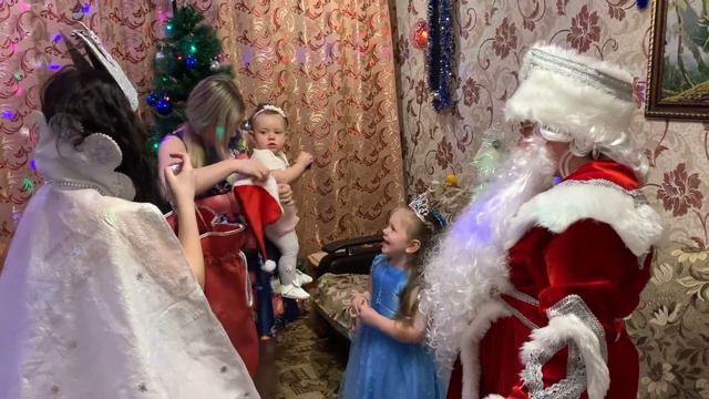 Новый год 🎄 2021 смотреть онлайн