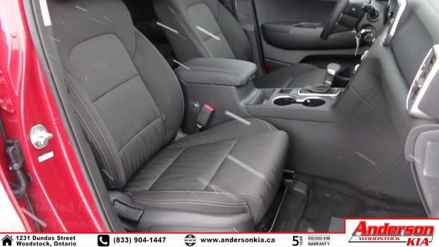 KIA in 30 Seconds | 2021 Sportage LX FWD (Red) смотреть онлайн