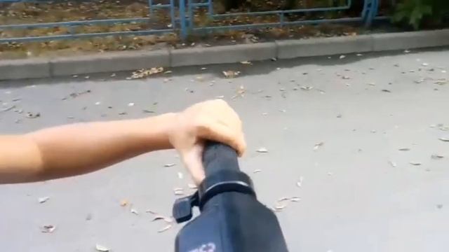 Как научиться ездить на электро самокате смотреть онлайн