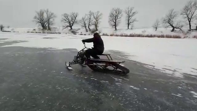 Самодельный снегоход, дрифт. смотреть онлайн