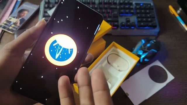 Realme 12 Pro Plus ? Unboxing First Look OP Camera 120x Zoom, 3D Curved Display ? смотреть онлайн