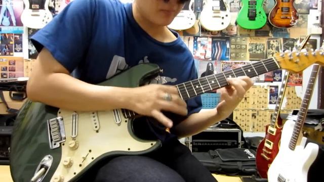 Fender American Std stratocaster 1989 With Dimarzio Pickup Drive Sound смотреть онлайн