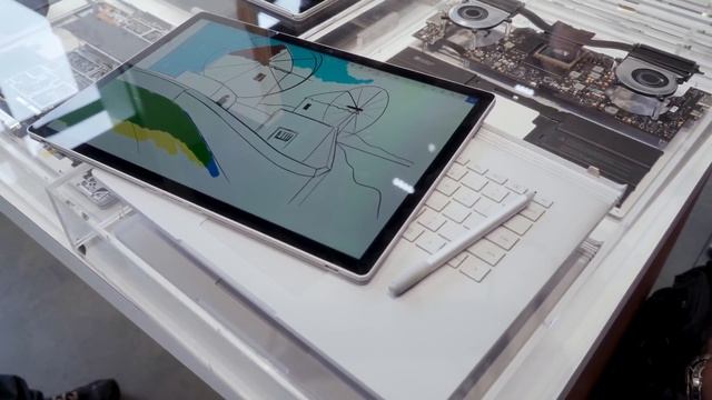 Знакомство с Microsoft Surface Book 2 смотреть онлайн