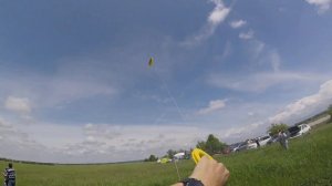 Управляемый воздушный змей (пилотажный кайт)