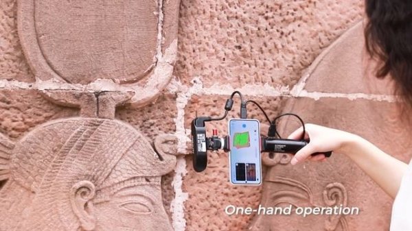 Creality CR-Scan Ferret | Outdoor Scanning a Sculpture in Sunlight