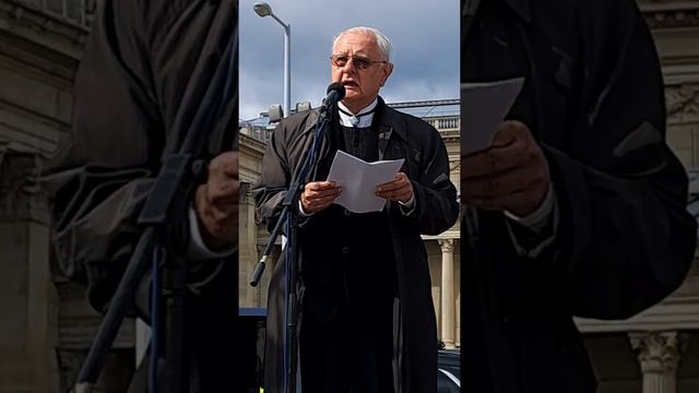 Nemzet Zászlója menet- Himnusz- Kovács Nóri, Mága Zoltán, Molnár Levente ének- Zétényi Zsolt beszéd смотреть онлайн