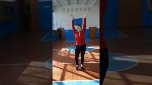 Урок физической культуры при дистанционном обучении. КРУ в домашних условиях. смотреть онлайн