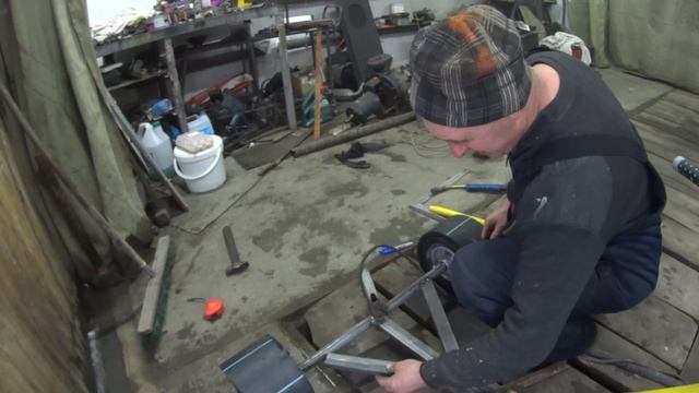 ПОСТРОЙКА ДРИФТ ТРАЙКА ВАРИМ РАМУ смотреть онлайн