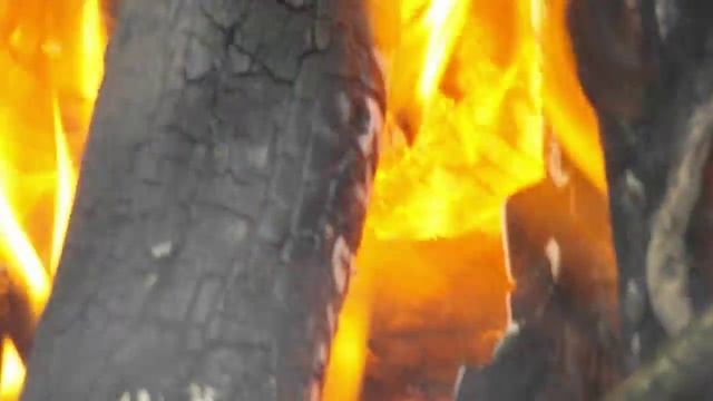 Fujifilm s8600 fire - Video test - HD смотреть онлайн