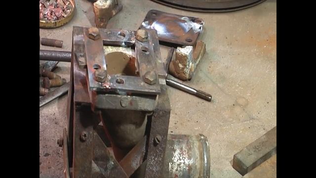 Изготовление фланца в бачок радиатора для патрубка смотреть онлайн